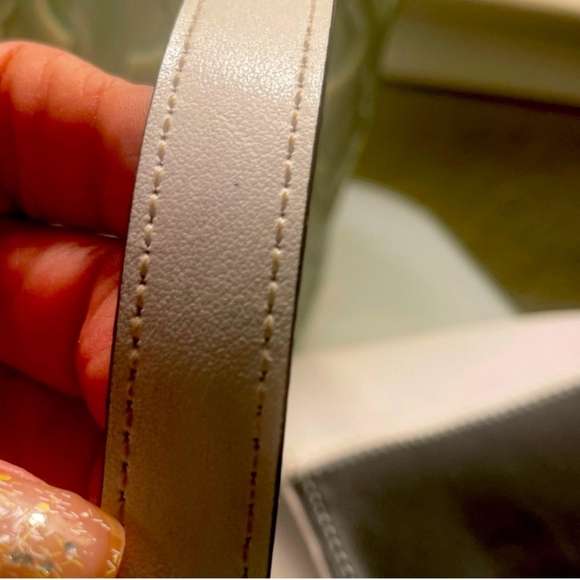 Jones New York Black and White Tuxedo Tassel Clutch EUC - Picture 12 of 16